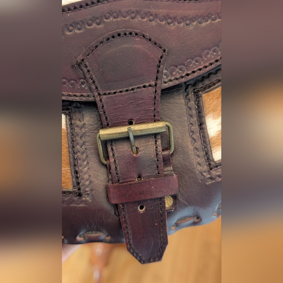 Hair on Hide Handmade Tooled Saddle Bag - Picture 6 of 9